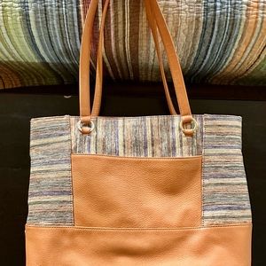 Hammit Addie Valley sunset purse. Hard to find!